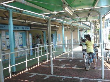 和田堀公園プール0905B.jpg